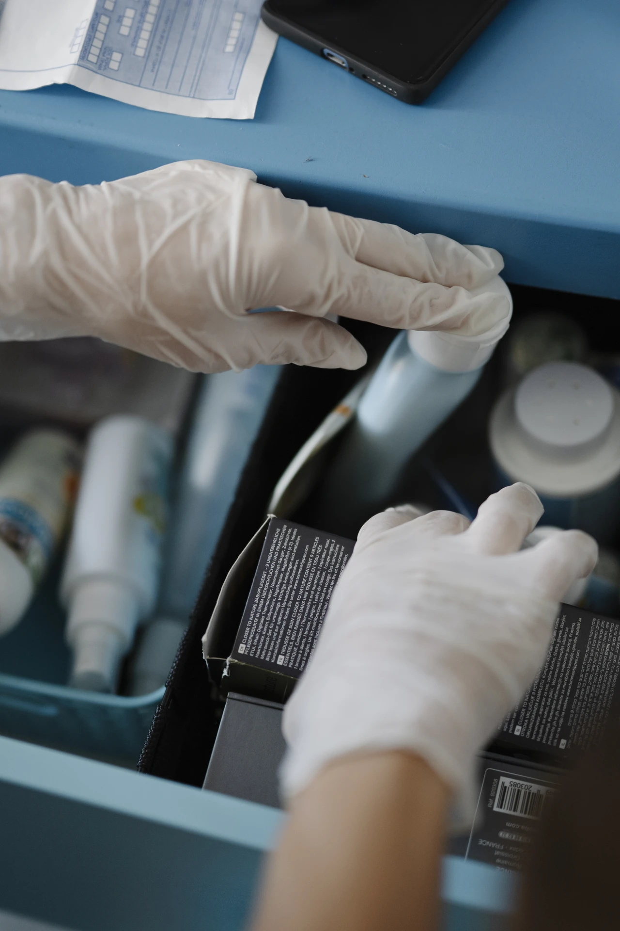 Drawer with adjustable dividers organizing tools and small items
