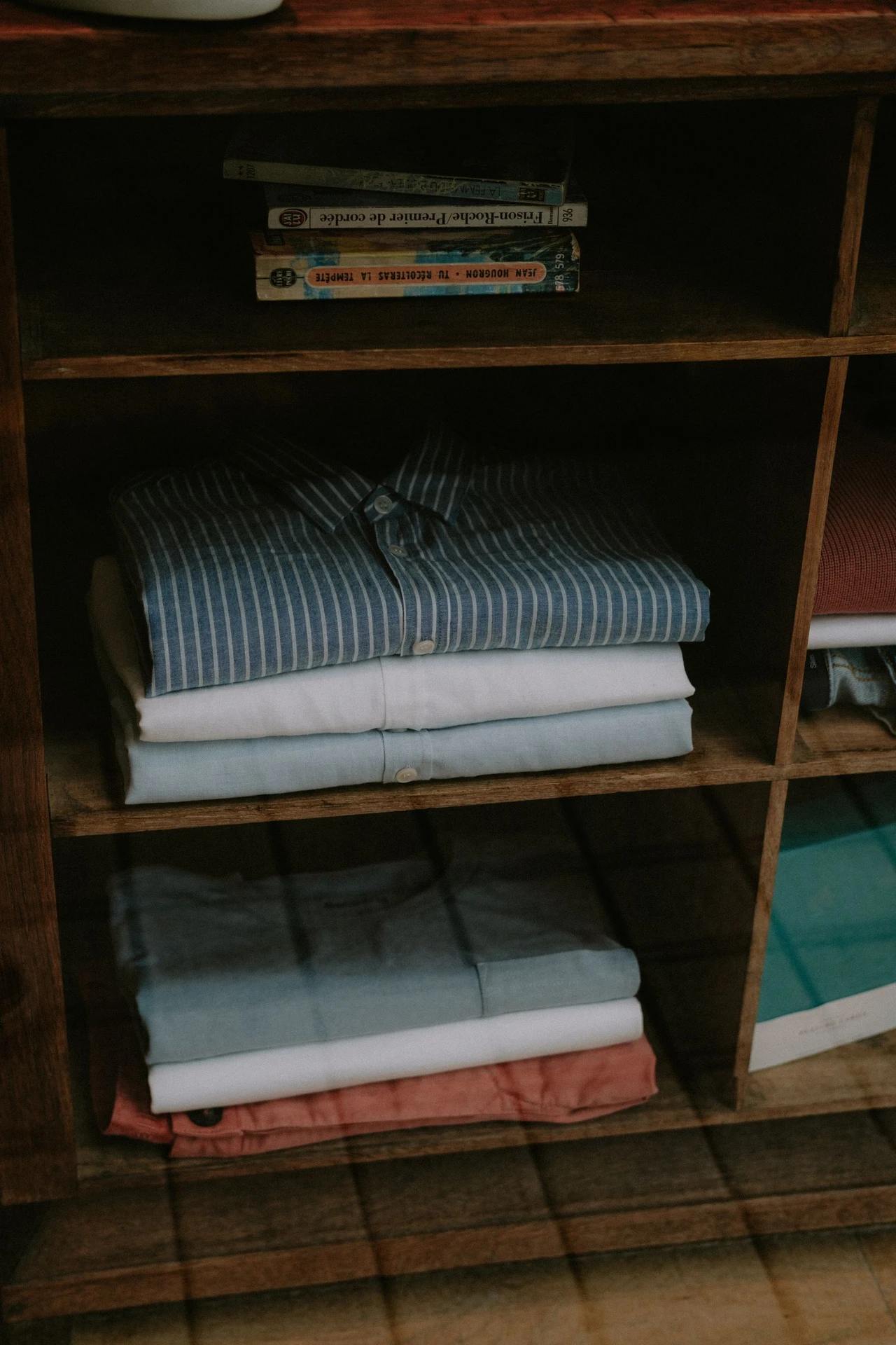 Divide Closets With Shelf Dividers in a small apartment