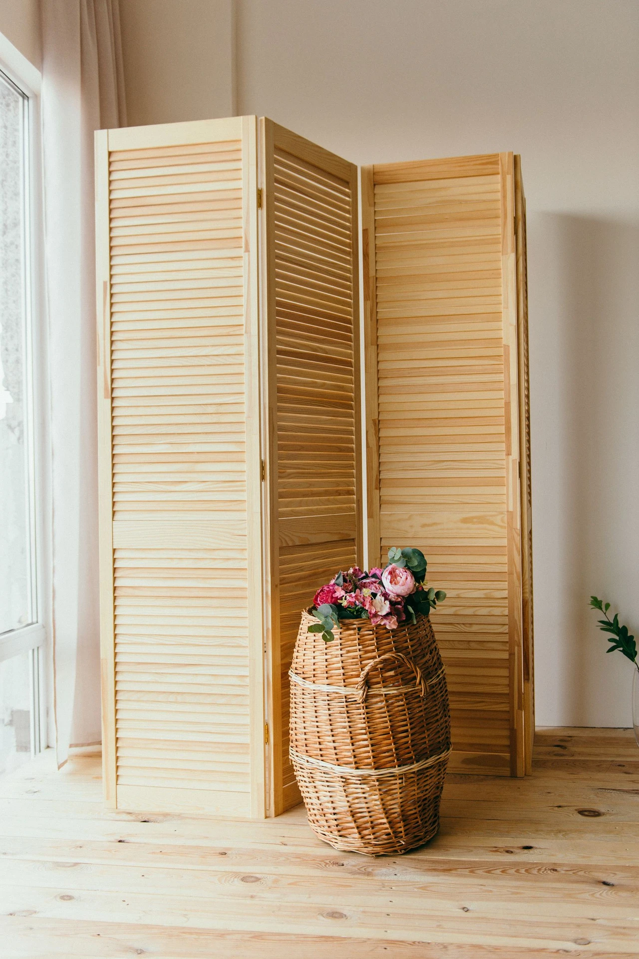 Use a Room Divider Screen in a small apartment